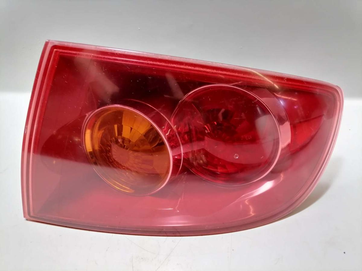 Mazda 3 BK original Rücklicht Rückleuchte Schlussleuchte rechts außen 4-türig Limousine Bj.2004
